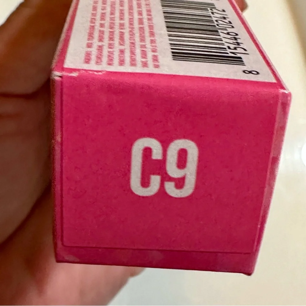 Jeffree Star Magic Star Concealer in C9 color BNIB BNWT